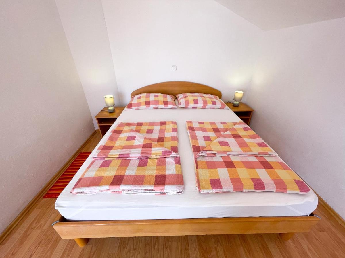 Apartmani Toni Dramalj Exterior foto